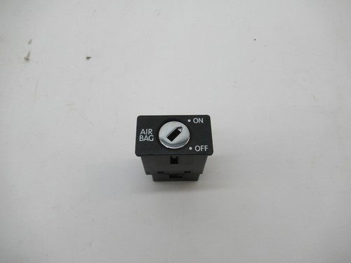 Golf 04 09 - vw, 5v